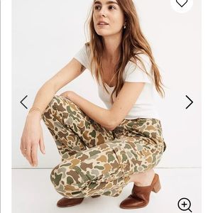Madewell High-Rise Cargo Pants in Camo
